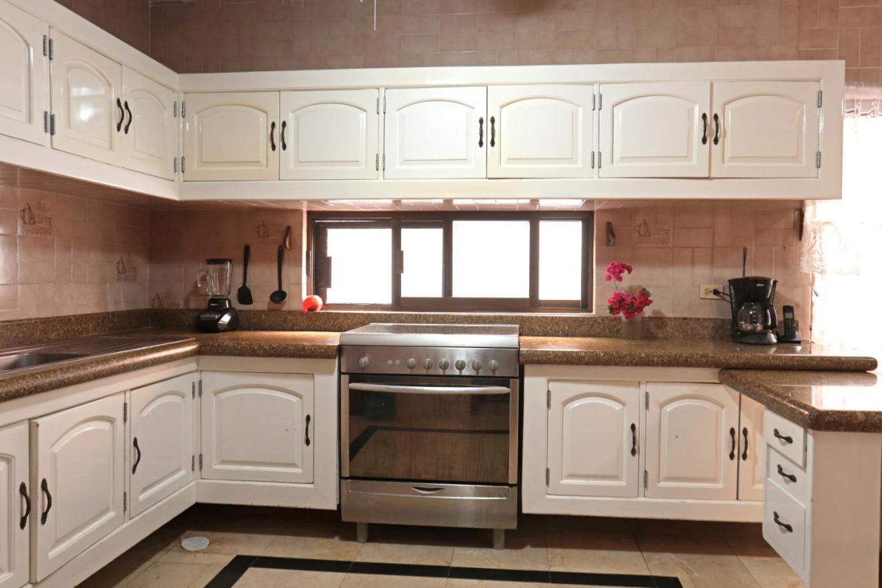 Colibri House Bed & Breakfast