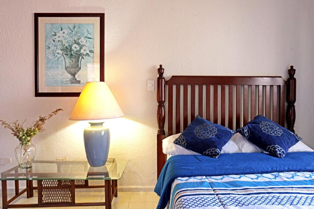 Bed & Breakfast Colibri House Cancun