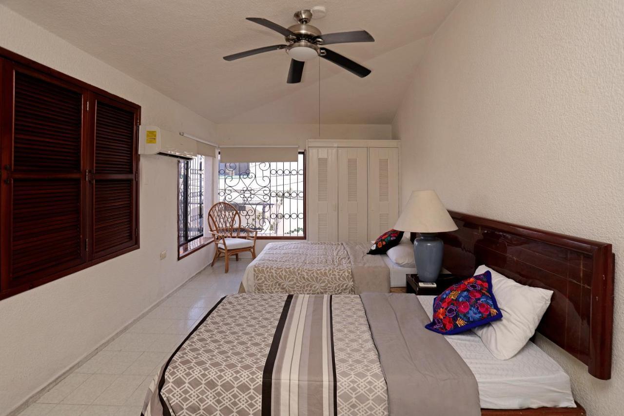 Colibri House Bed & Breakfast Cancun